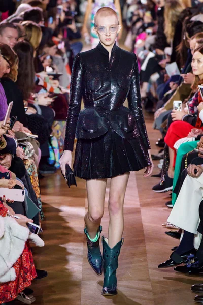 Look 20